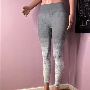 Lululemon Athletica
Ebb to Train Tight